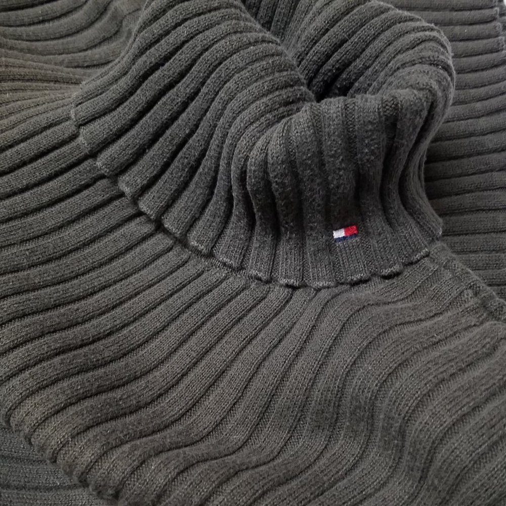 Tommy Hilfiger Forest Green Turtleneck Sweater